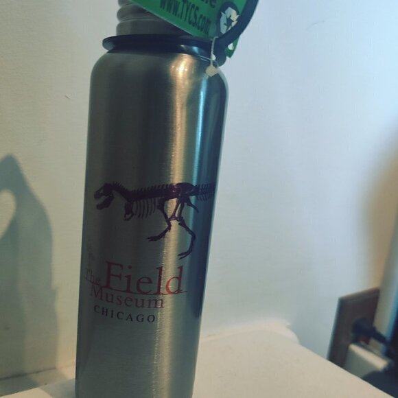 Waterbottle Stainless Steel, from 'The Field Museum of Chicago' Tyranosaurus Rex - Picture 5 of 5